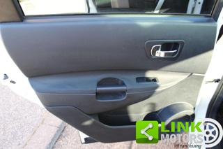 NISSAN Qashqai+2 usata, con Specchietti laterali elettrici