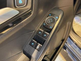 FORD Kuga usata, con Vivavoce