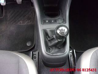 VOLKSWAGEN up! usata, con Bluetooth