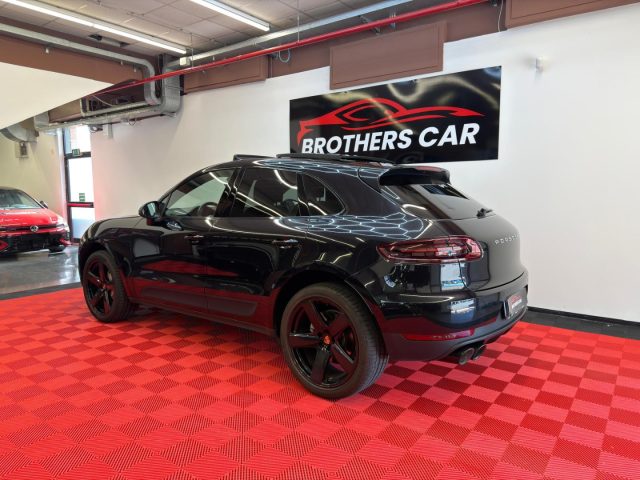PORSCHE Macan usata, con Alzacristalli elettrici