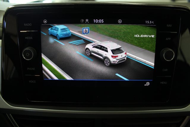 VOLKSWAGEN T-Roc usata, con Volante in pelle