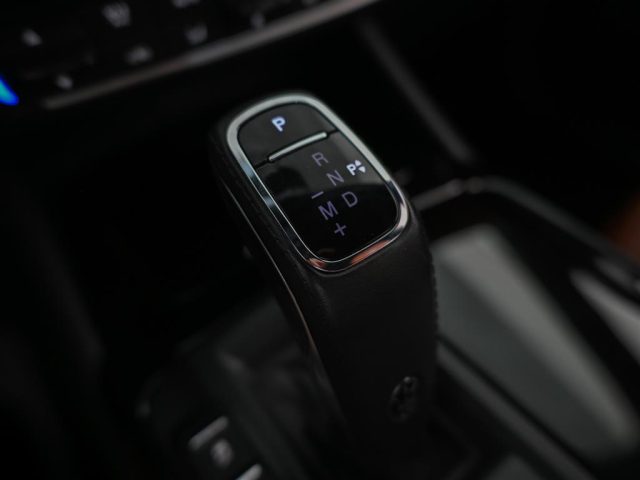 MASERATI Levante usata, con Luci diurne LED