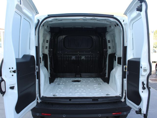 FIAT Doblo usata, con Touch screen