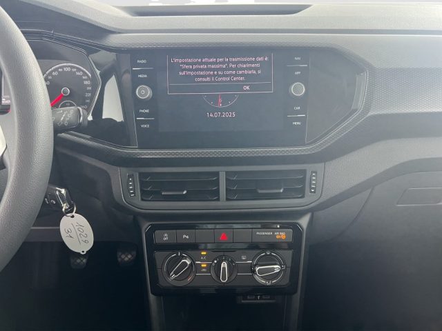 VOLKSWAGEN T-Cross usata 15
