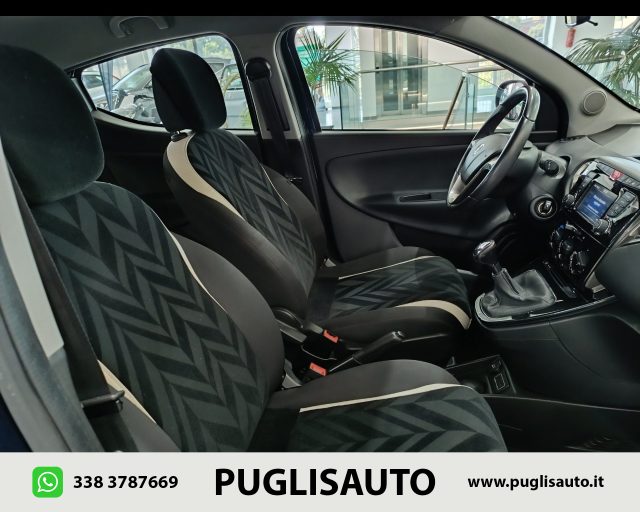 LANCIA Ypsilon usata, con Specchietti laterali elettrici