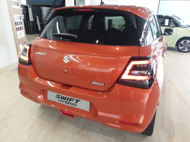 SUZUKI Swift usata, con Fari LED