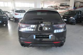ALFA ROMEO Stelvio usata, con Alzacristalli elettrici