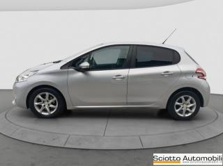 PEUGEOT 208 usata, con Airbag laterali