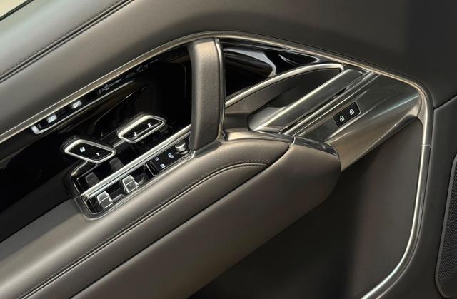 LAND ROVER Range Rover usata, con Trazione integrale