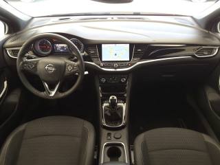 OPEL Astra usata, con Controllo trazione