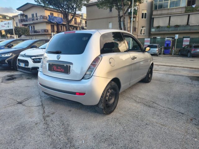 LANCIA Ypsilon usata, con Airbag Passeggero