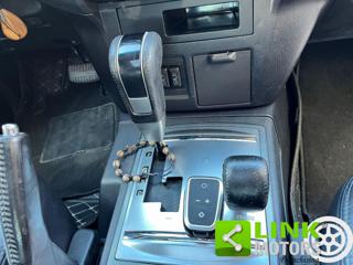 MITSUBISHI Pajero usata, con Sedile posteriore sdoppiato