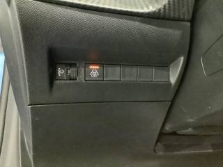 PEUGEOT 208 usata, con Sensore di pioggia