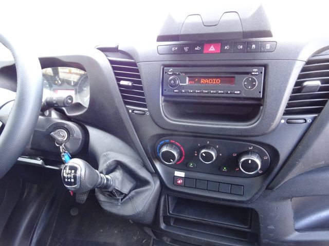 IVECO Daily usata, con Lettore CD