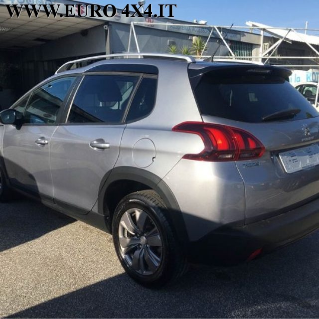 PEUGEOT 2008 usata, con Autoradio