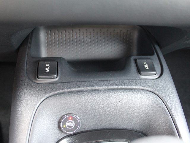 TOYOTA Corolla usata, con Volante multifunzione