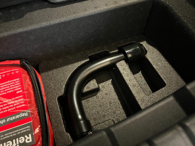 BMW 120 usata, con Gancio traino