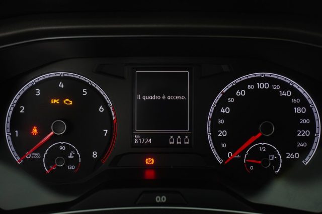 VOLKSWAGEN T-Roc usata 12