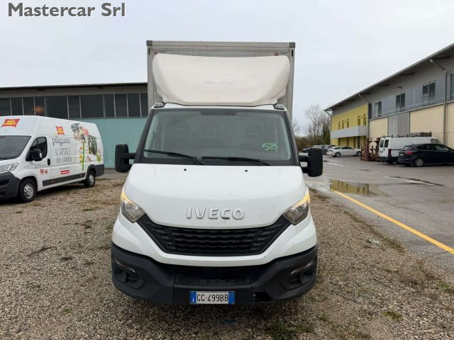 IVECO Daily usata, con Airbag Passeggero