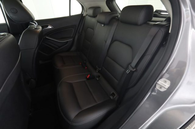 MERCEDES-BENZ CLA usata 3