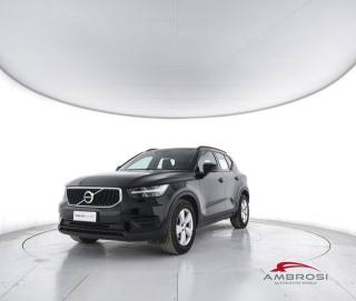 VOLVO XC40 T2 Geartronic Momentum Core