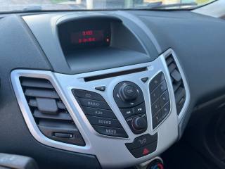 FORD Fiesta usata, con Specchietti laterali elettrici