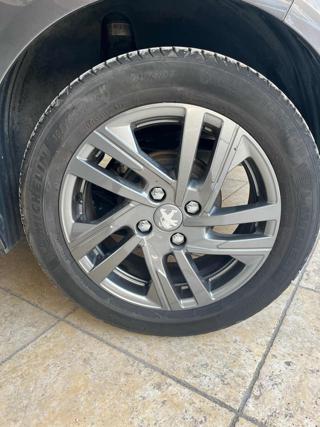 PEUGEOT 208 usata, con Controllo trazione