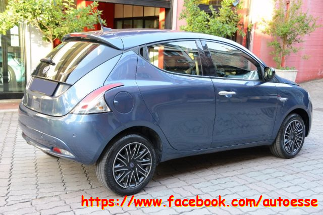 LANCIA Ypsilon usata, con Sedile posteriore sdoppiato