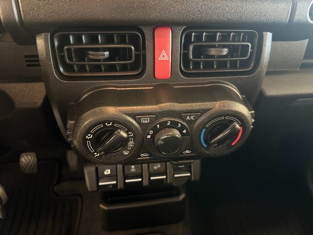 SUZUKI Jimny usata, con Sedili riscaldati