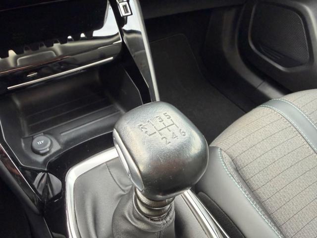 PEUGEOT 2008 usata, con MP3