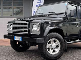 LAND ROVER Defender usata, con Sedile posteriore sdoppiato