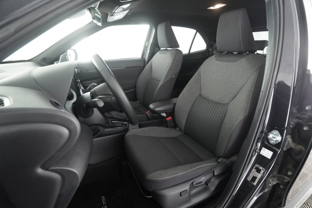 TOYOTA Yaris Cross usata 2