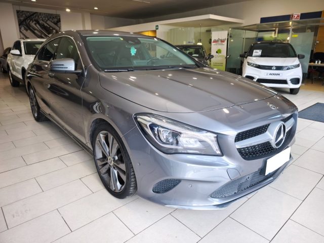 MERCEDES-BENZ CLA 200 usata, con Alzacristalli elettrici