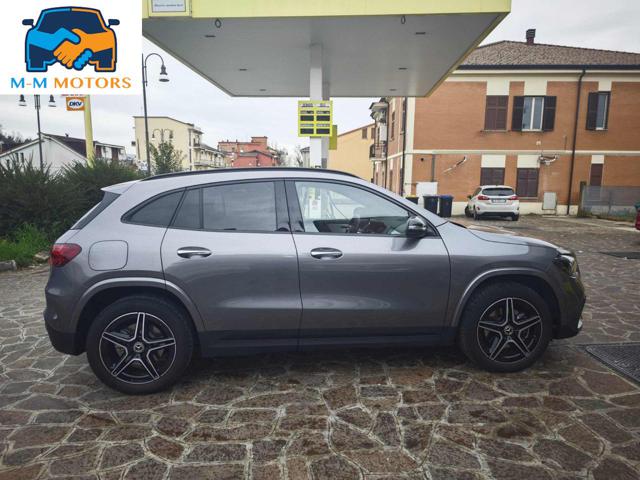 MERCEDES-BENZ GLA 250 usata, con Airbag
