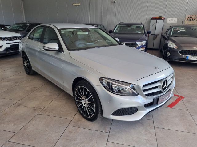 MERCEDES-BENZ C 220 usata, con Airbag laterali