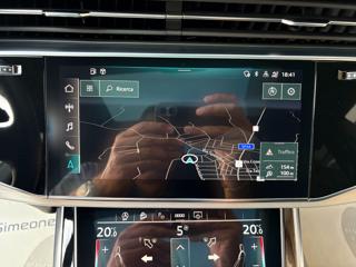 AUDI Q8 usata, con Volante in pelle