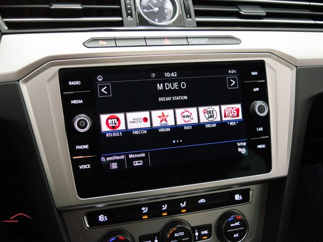 VOLKSWAGEN Passat Variant usata 32