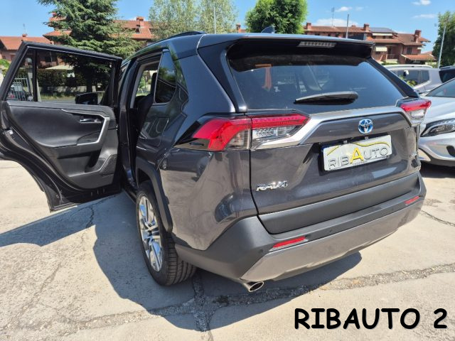 TOYOTA RAV 4 MY23 usata, con Telecamera per parcheggio assistito