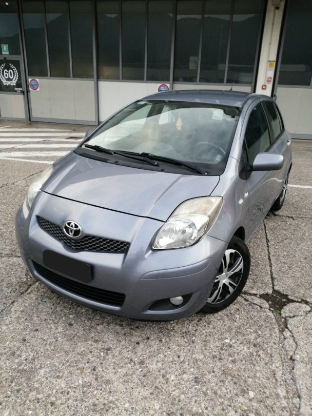 TOYOTA Yaris usata, con Climatizzatore