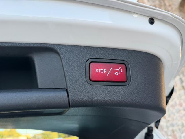 MERCEDES-BENZ GLA 180 usata, con Specchietti laterali elettrici