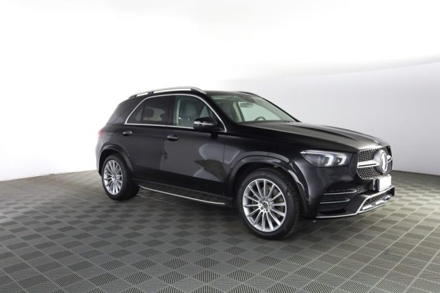 MERCEDES-BENZ CLA usata 1