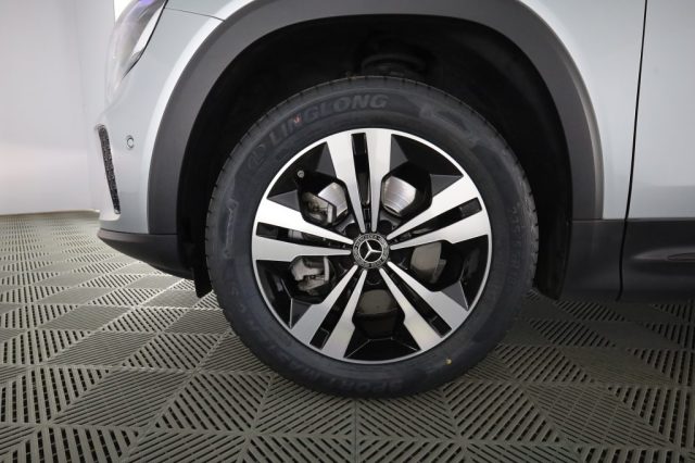 MERCEDES-BENZ GLB 200 usata 7