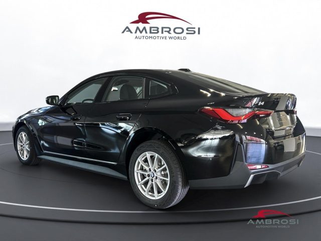 BMW i4 usata 3