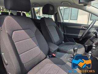 VOLKSWAGEN Passat usata, con ESP