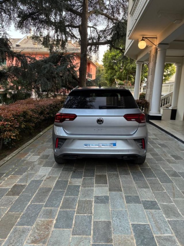 VOLKSWAGEN T-Roc usata, con Airbag