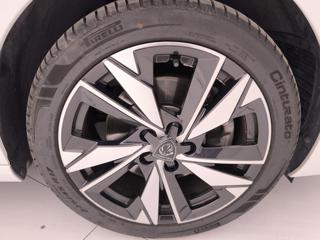 PEUGEOT 308 usata, con Volante multifunzione