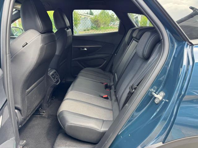 PEUGEOT 3008 usata, con Boardcomputer