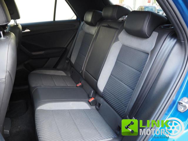 VOLKSWAGEN T-Roc usata, con Autoradio