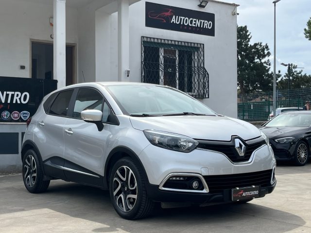 RENAULT Captur usata, con ABS