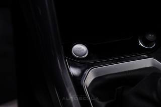 VOLKSWAGEN T-Roc usata, con Touch screen